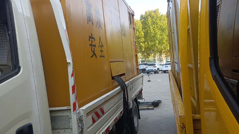 海晏如何判断柴油发电机组和UPS电源的切换时间是否符合要求？